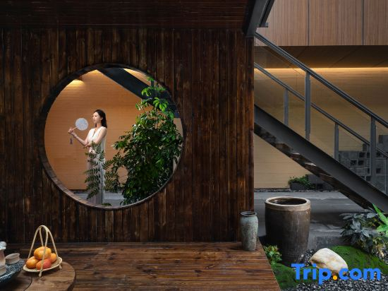 Snow Court & Songjiang Moon Wabi-Sabi Ultra-Luxury Courtyard(Harbin Zhonghua Baroque Branch)