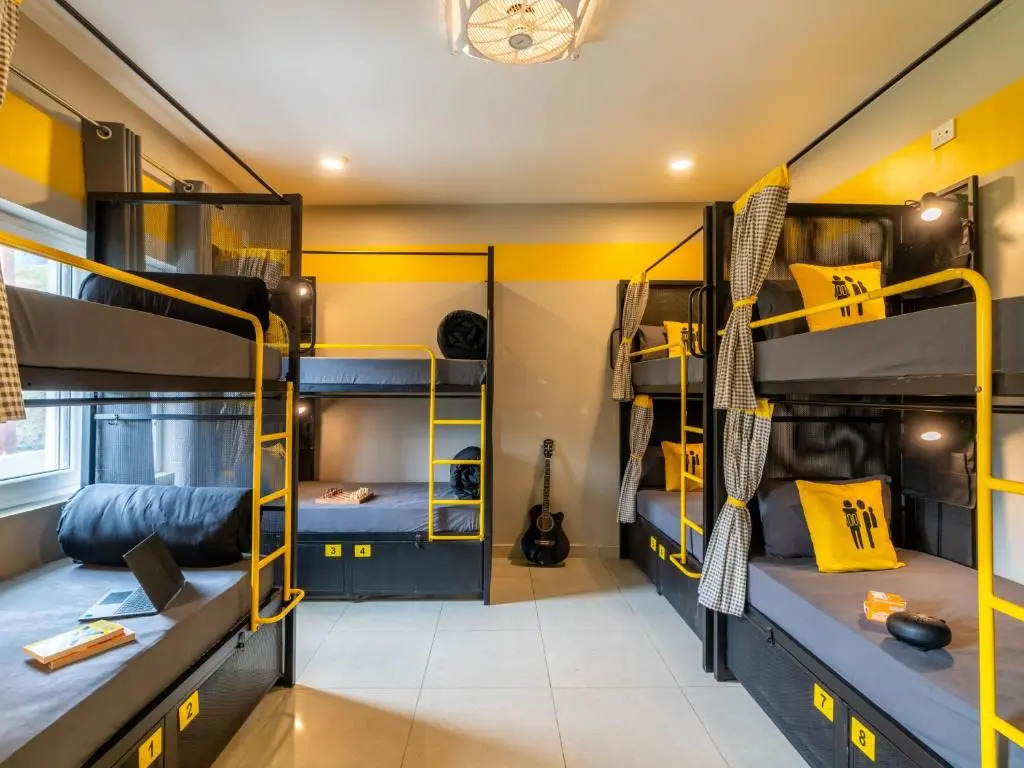 The Hosteller Dharamshala, Mountain Escape