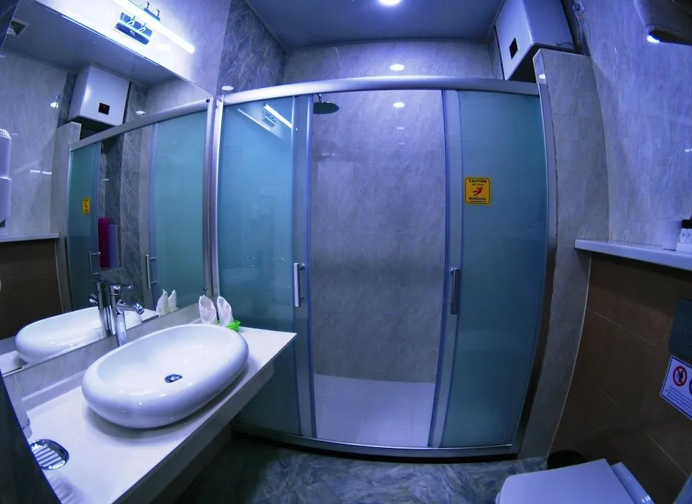 Rohat Hotel