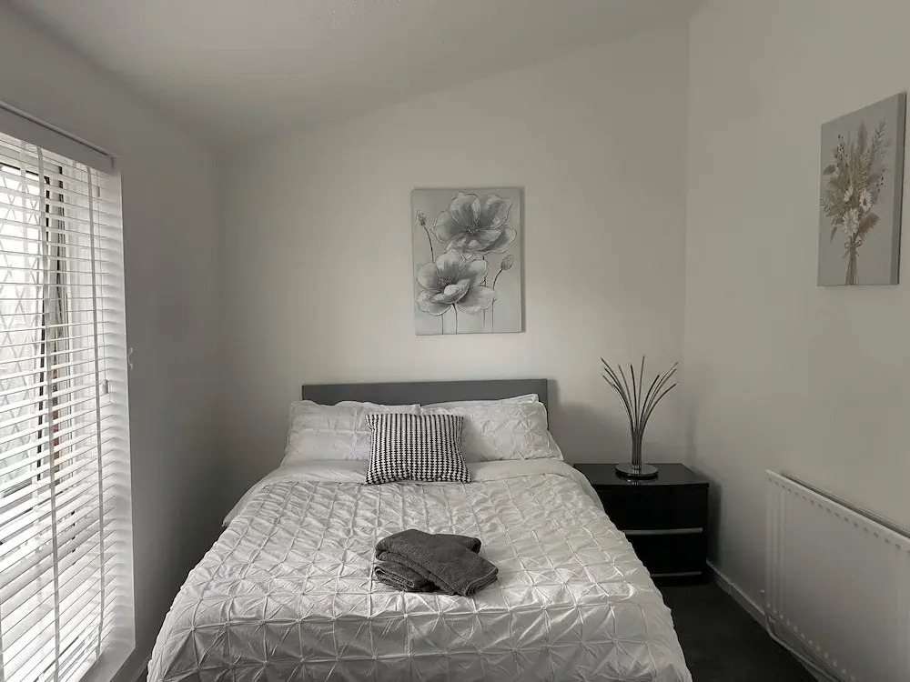 London Bliss Retreat - Superb 3-bed House