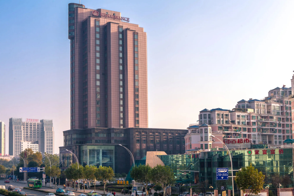 Renaissance Wuhan Hotel
