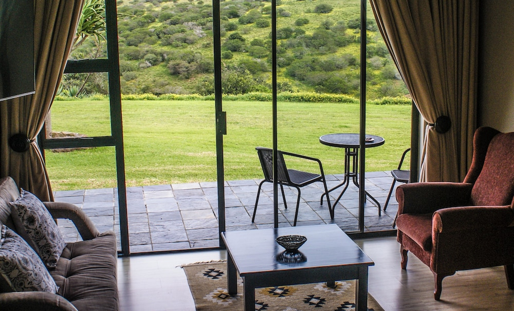 Umbono Private Game Lodge