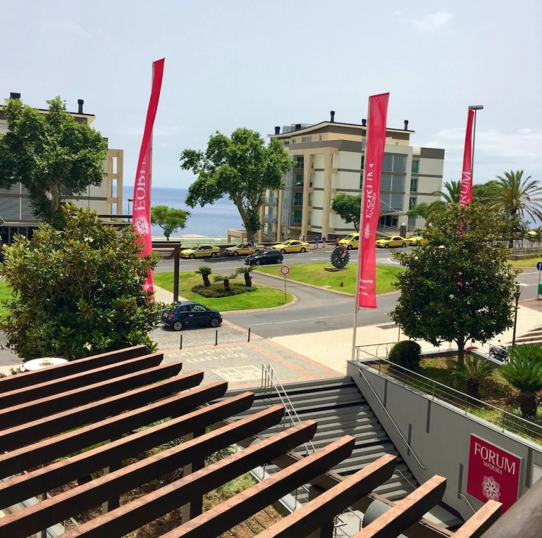 Apartment with 2 Bedrooms in Sâo Martinho, Funchal, with Wifi - 2 Km From the Beach