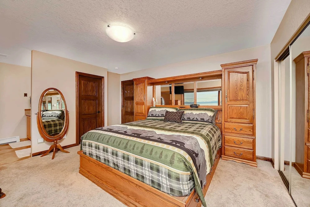 Kenai Vacation Rental w/ Volcano Views & Decks!