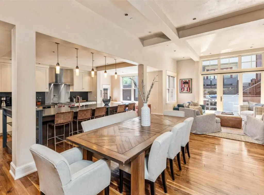 Auberge Residences At Element