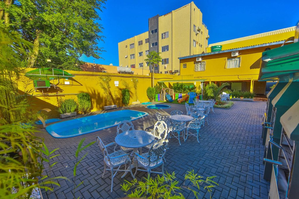 Hotel e Pousada Caroline