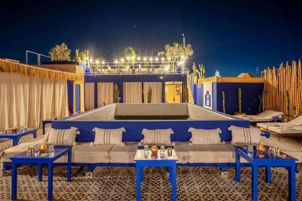 Zwen Zwen Boutique Hotel Rooftop & Spa
