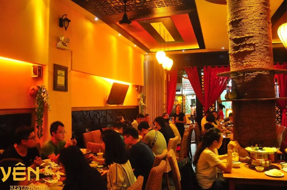 Hà Vân Hotel