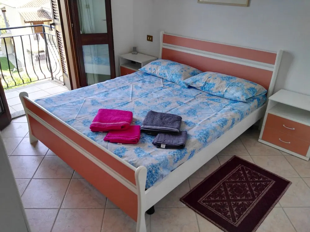 Villa a Lu Fraili Vista Mare