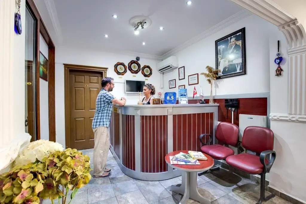 Feron Hotel
