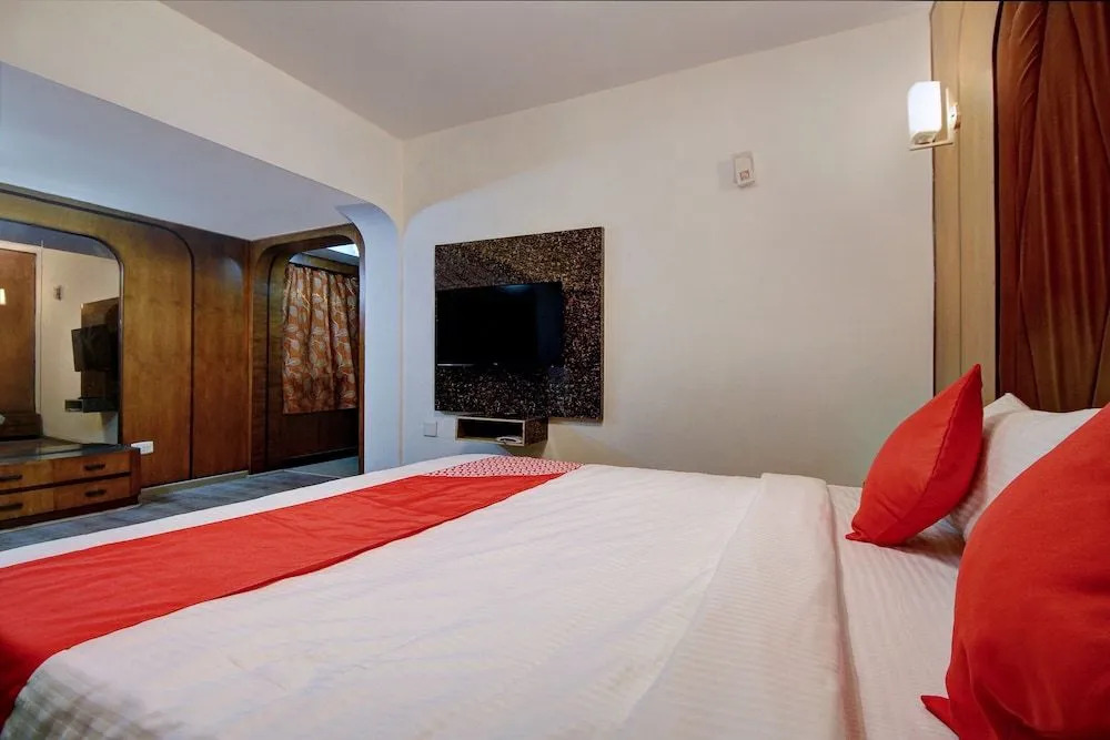 SPOT ON 47958 Hotel Sapphire Paradise