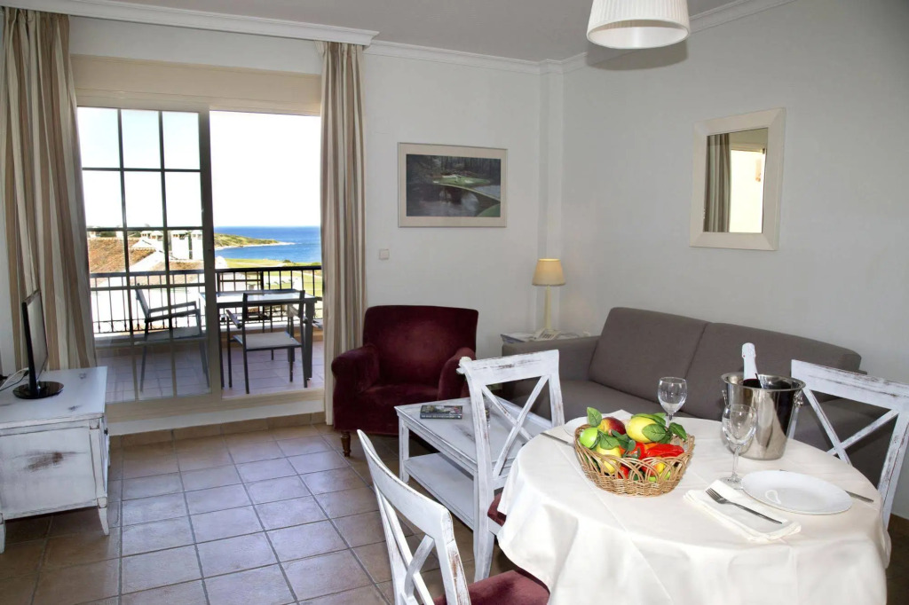 Apartamentos Vista Real