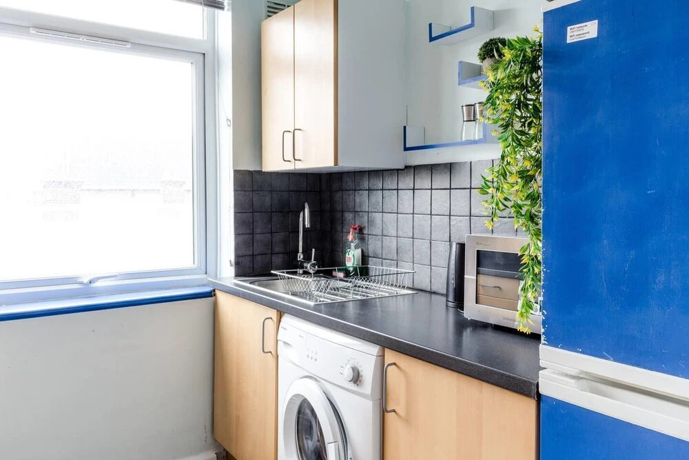 Ideal 2 Bedroom In Well Connected Stratford