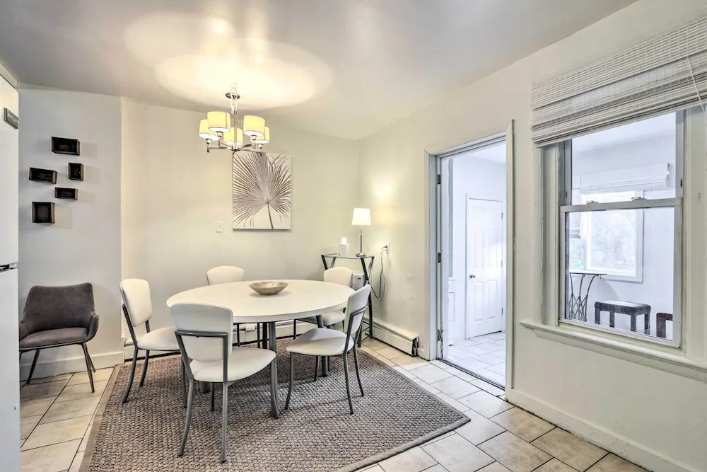 Hartford Vacation Rental - Close to Downtown!