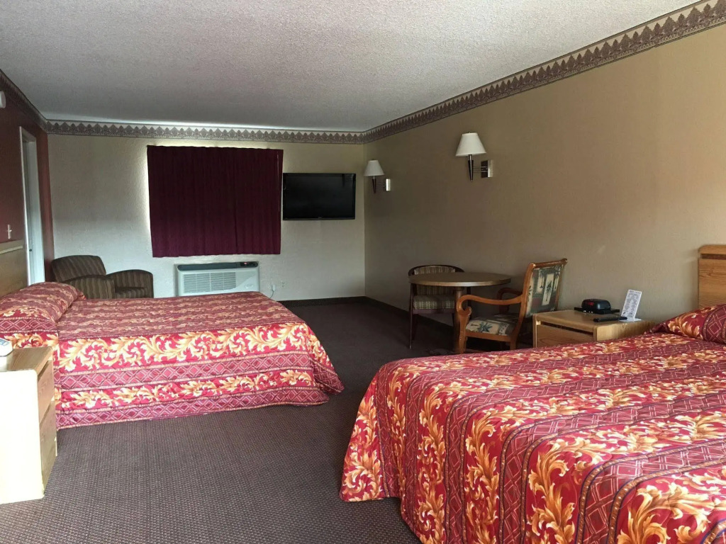 Regal Inn