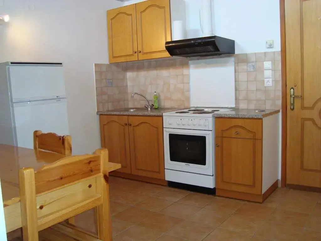 Pension Alexandros