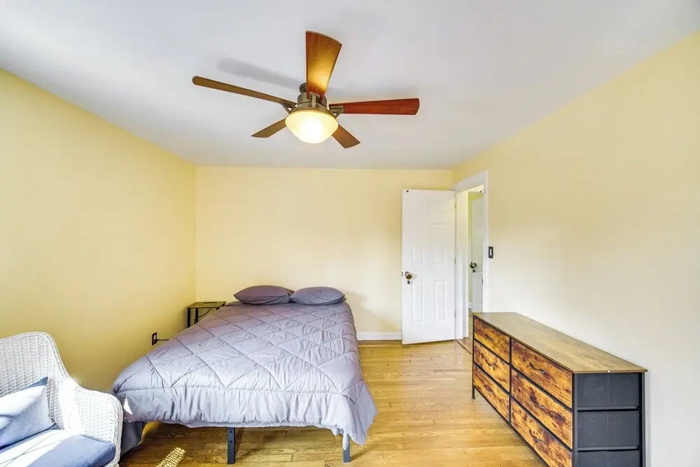 Ohio Hub w/ Patio ~ 9 Mi to Cleveland!