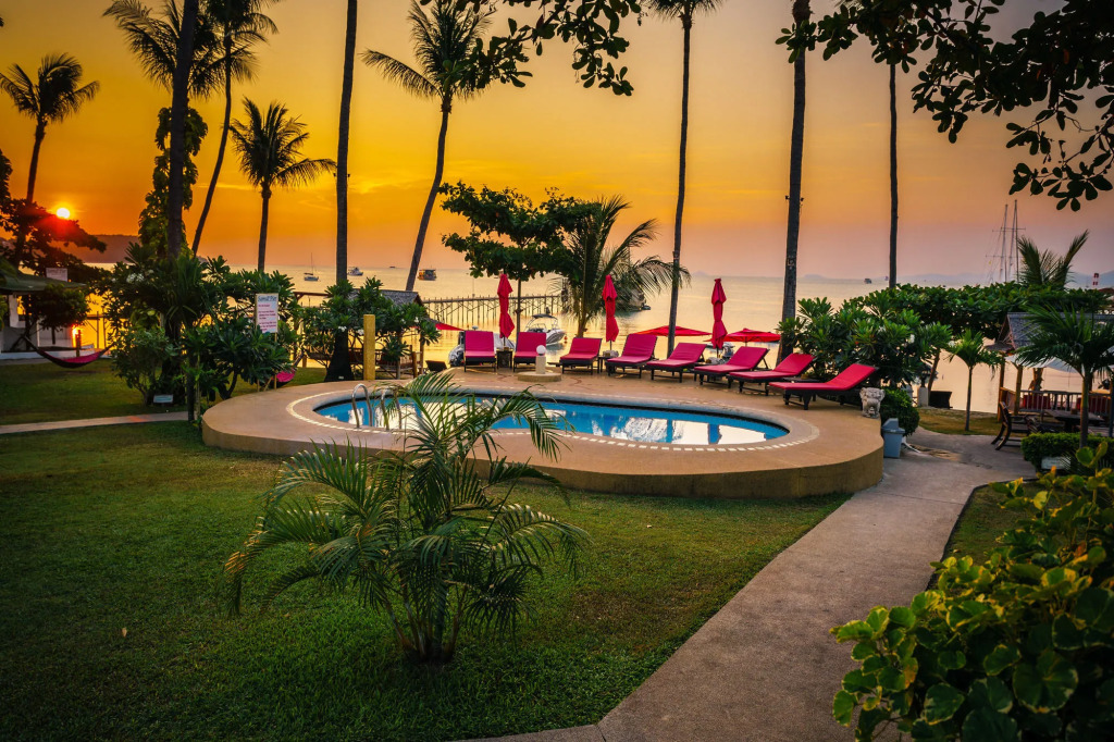 Samui Pier Beach Front & Resort