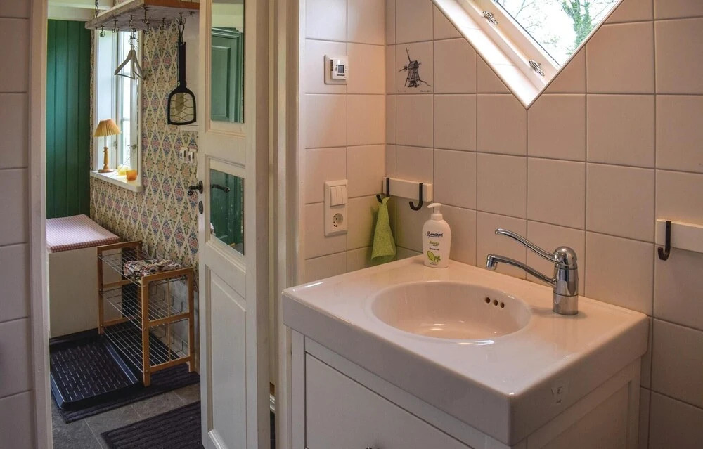 Awesome Home in Löttorp With 1 Bedrooms and Wifi