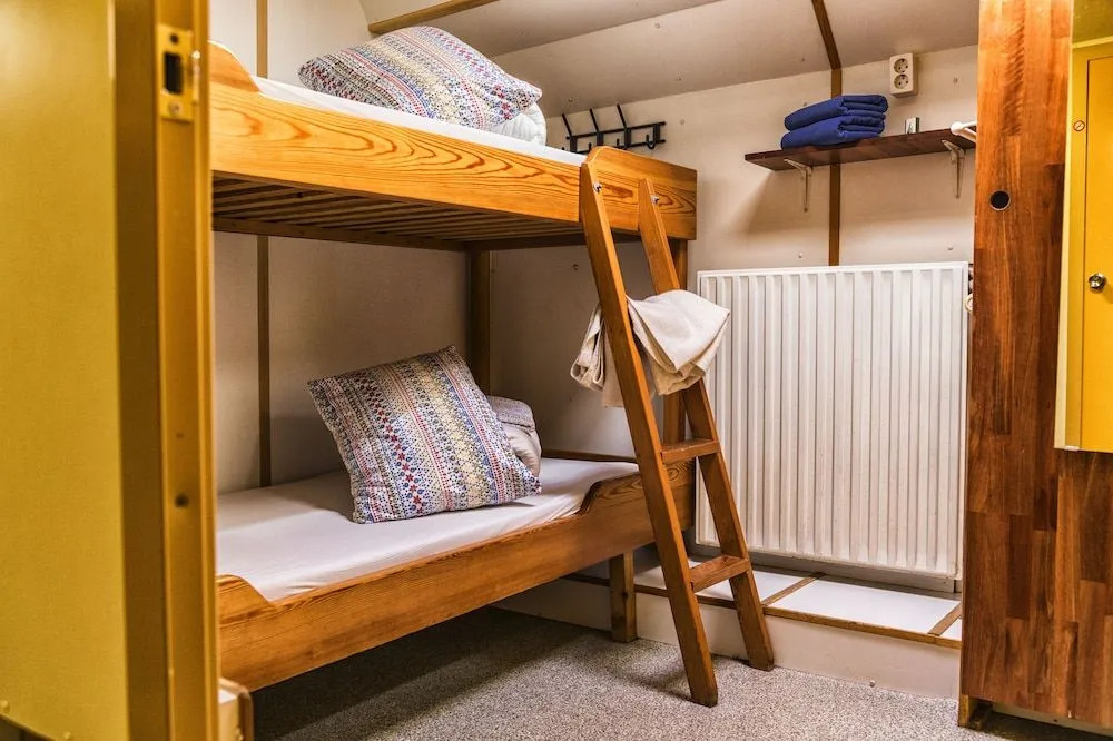 The Cabin Haarlem - Hostel