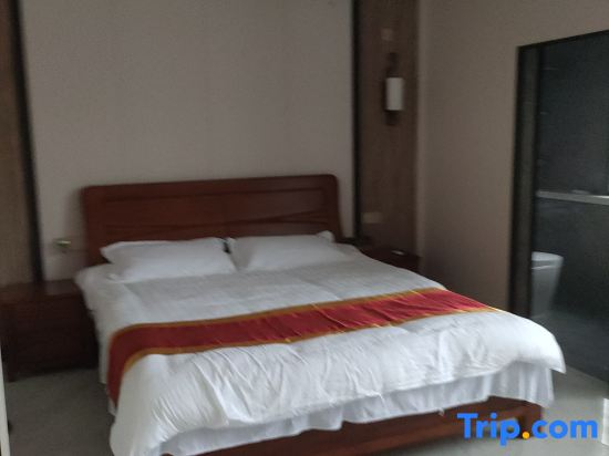 Liangqi Homestay