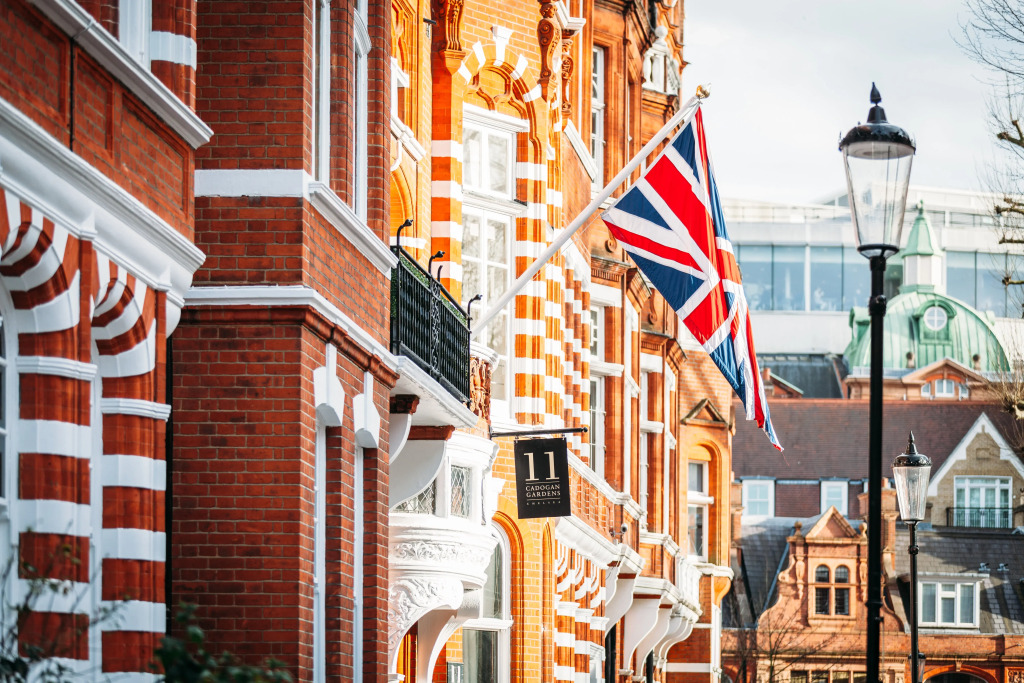 11 Cadogan Gardens and The Apartments