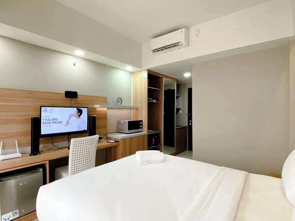 Simply Look Studio At Mustika Golf Residence (No Kitchen) Apartment
