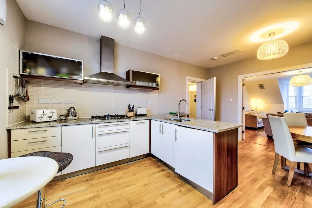 Charlotte Square City Centre Penthouse