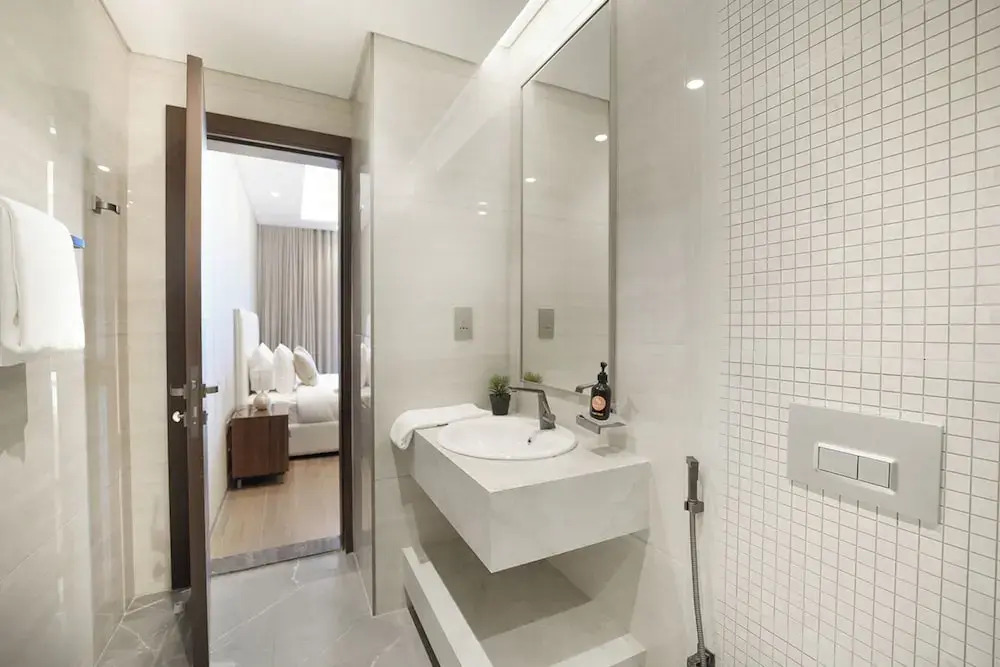 Easygo -exclusive 1BR in Business Bay