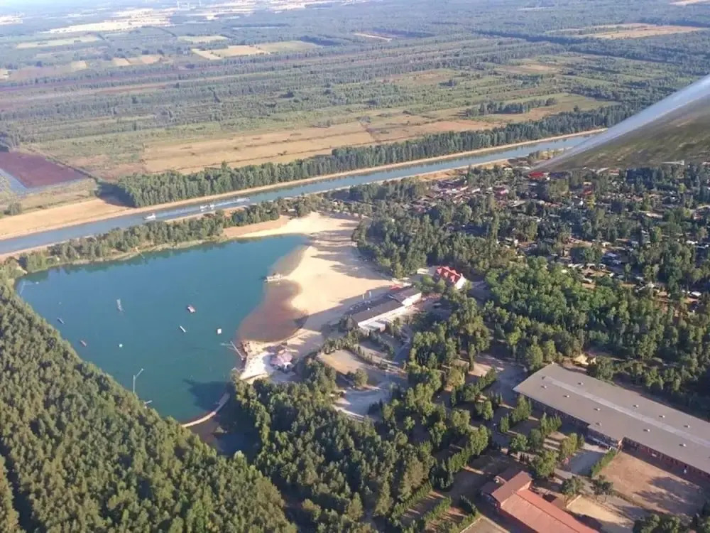 Bernsteinsee Home and Ferien Small Forest Chalet
