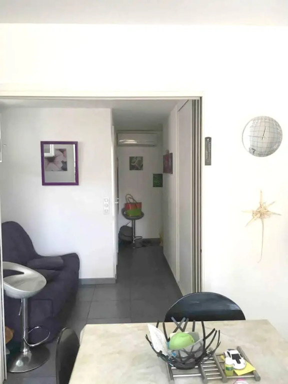 Apartment with One Bedroom in Juan Les Pins, with Wonderful Sea View, Furnished Terrace And Wifi - 50 M From the Beach