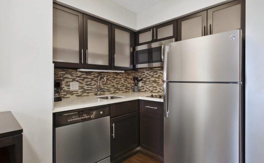 Staybridge Suites Detroit-Utica by IHG