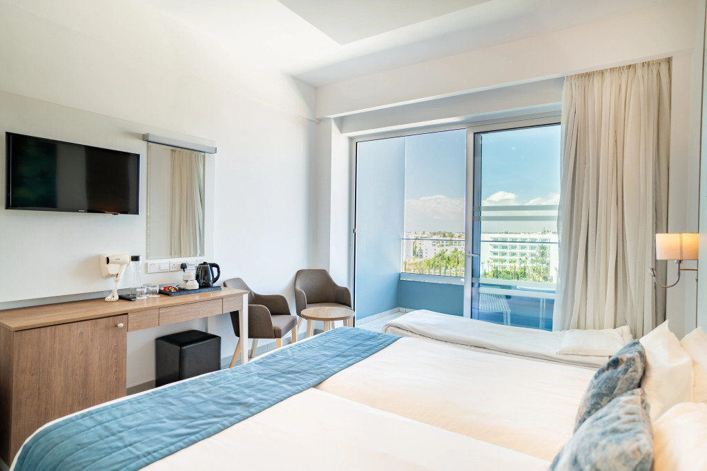 Gaia Sun N Blue Hotel