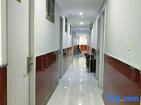 Yishangju Hostel (Shanghai Huashan Road)