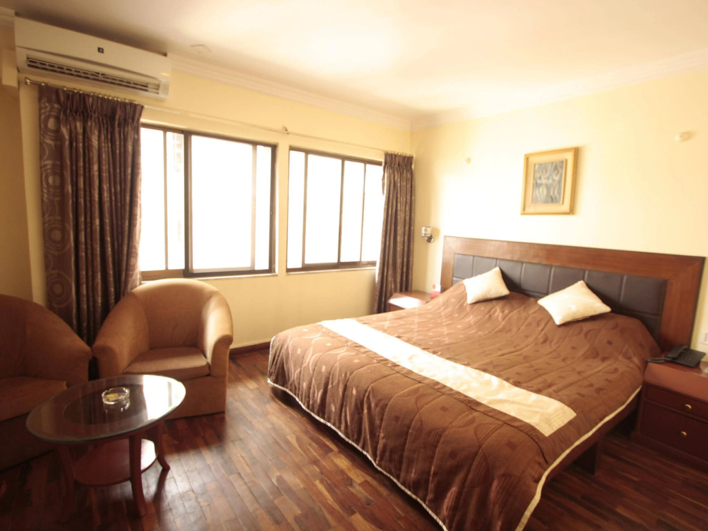 Skyline hotel