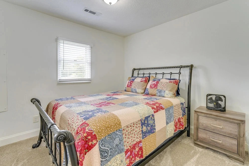 Blairsville Beauty Near Hiking Trails & Vineyards