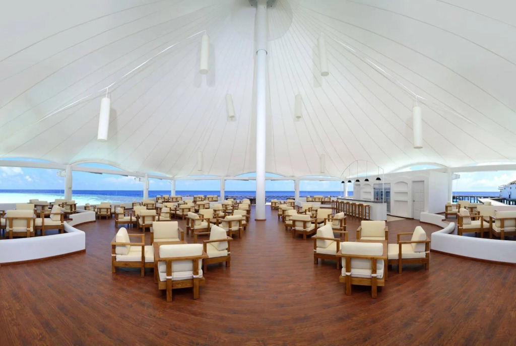 Safari Island Resort & Spa Maldives