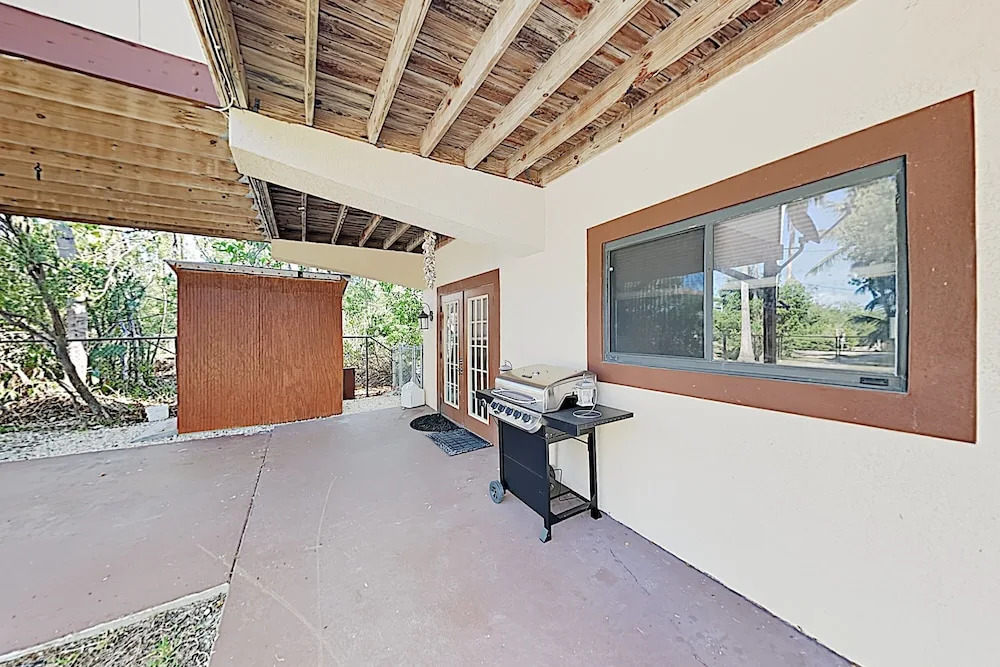 New Listing! Waterside Haven W/ Gourmet Kitchen 4 Bedroom Home