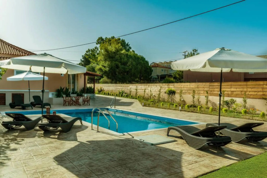 Villa Sophie - Sunny Retreat