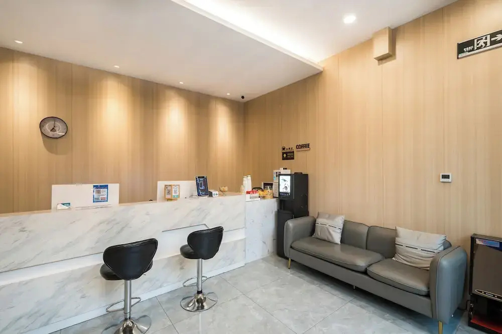 Dequan Guangwai Hotel, near the Temple of Heaven