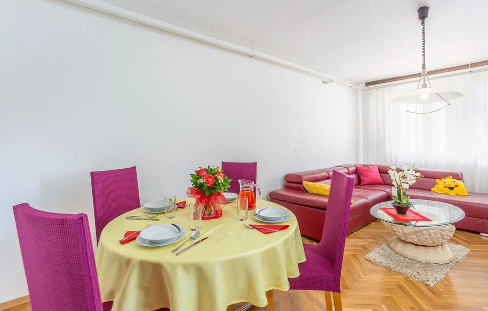 Amazing Apartment in Rijeka With Wifi and 3 Bedrooms