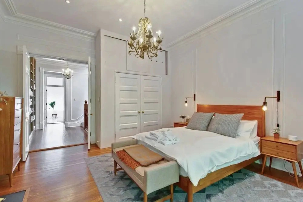 Historic Luxury Townhouse on Chicago s Gold Coast