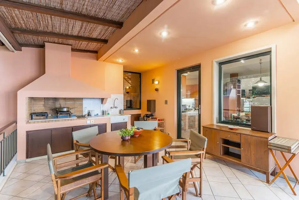 Villa Evakri with Private Swimming Pool BBQ