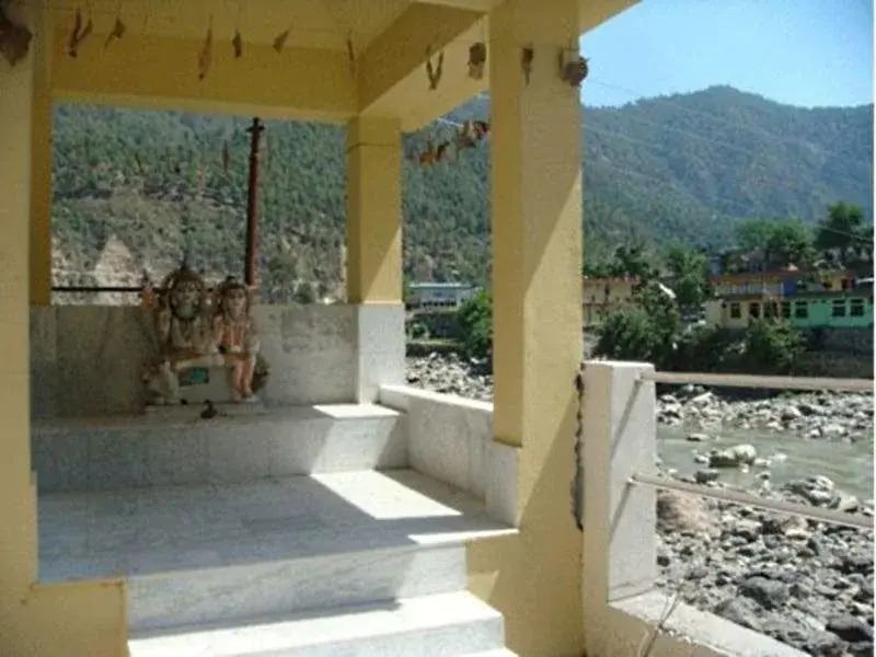 Shiv Parivar Resort