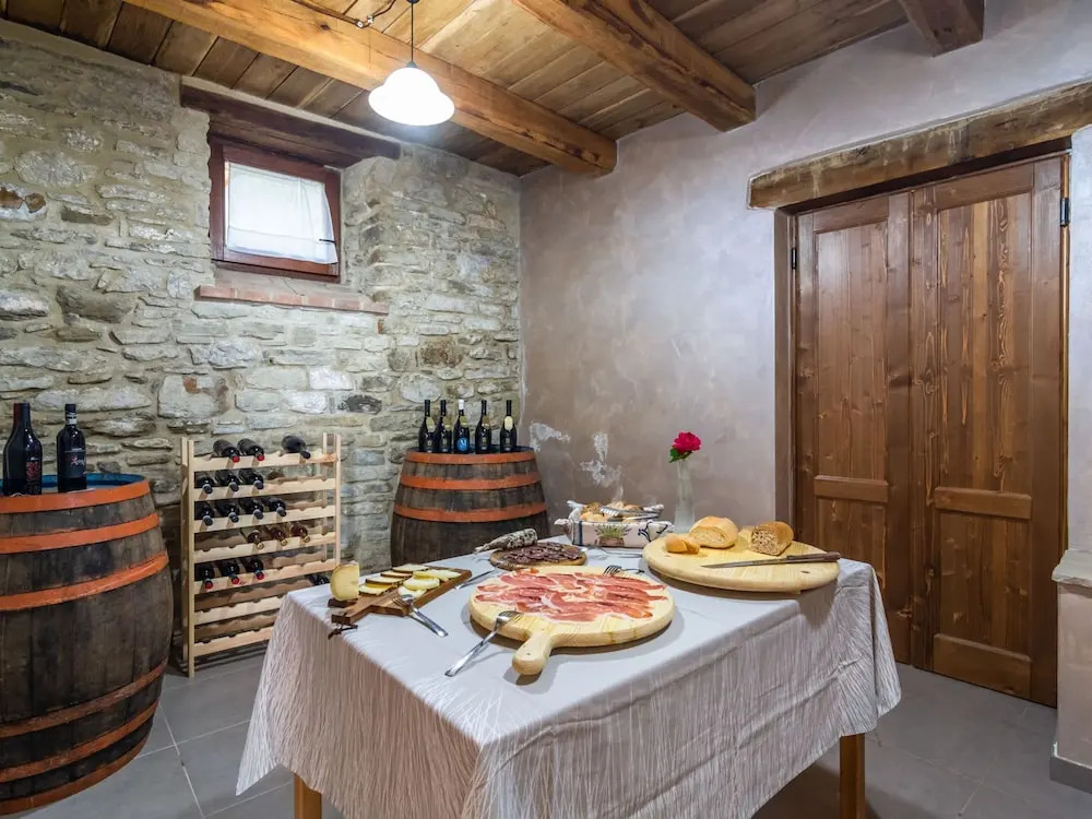 Tranquil Farmhouse in Sestino