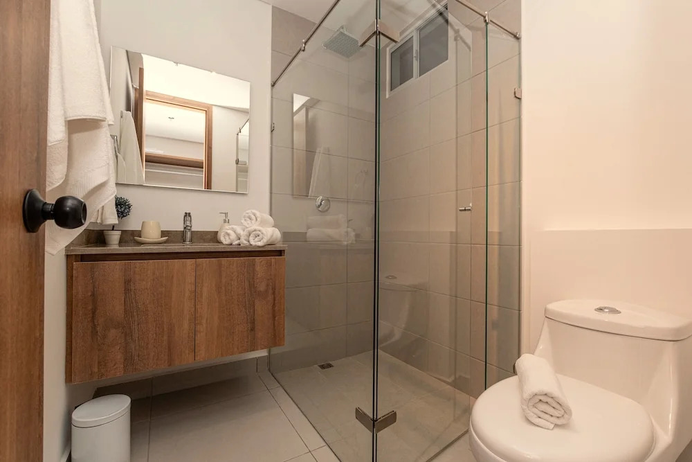 Ambar Roca Suites by Huespedia