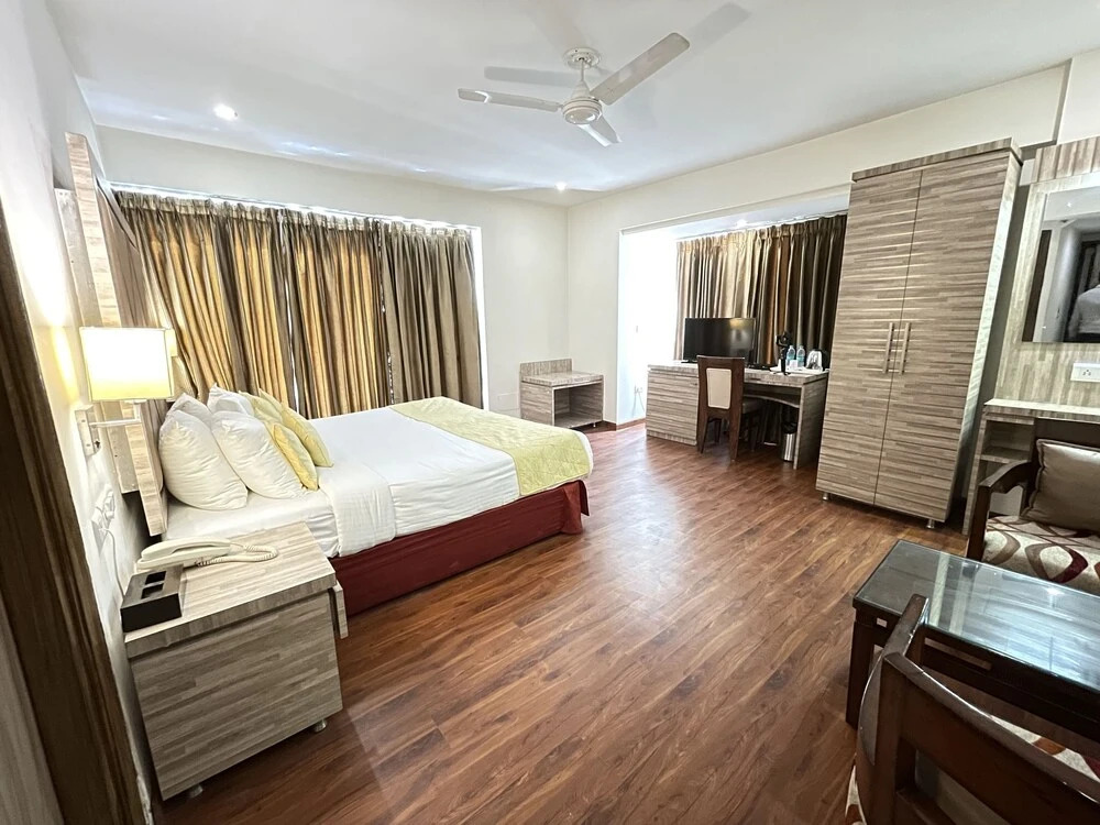 Surasena Regal Vista Agra