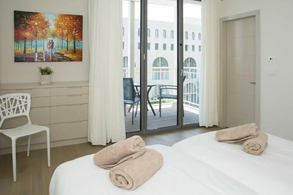 Rental Israel-Mamila Residences 14