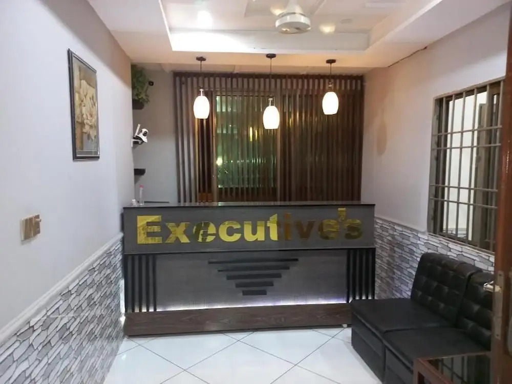 Hotel Executive One