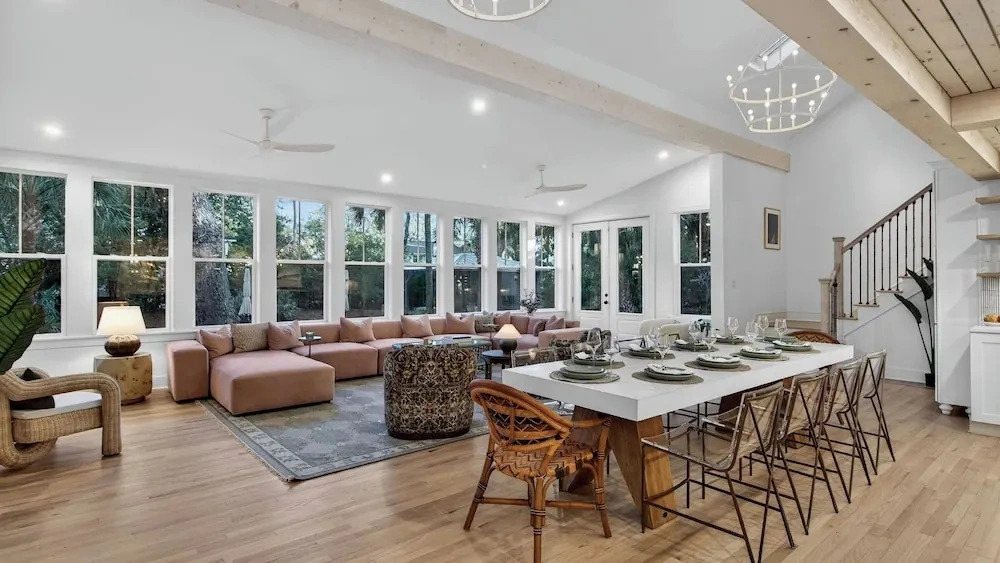Sparrow Haus by Avantstay Luxe Isle of Palms Retreat Pool + Firepit + Outdoor Lounge